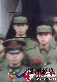 犀利哥曾是參加過&ldquo;98抗洪&rdquo;的老兵