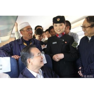 網友博客實錄動車上巧遇溫總理