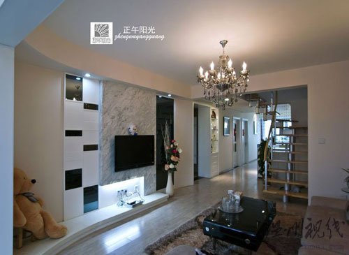 一百四十平復(fù)式 近11萬硬裝打造時尚簡約復(fù)式空間 一百四十平復(fù)式 近11萬硬裝打造時尚簡約復(fù)式空間