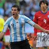世界杯-梅西造2球伊瓜因帽子戲法 阿根廷4-1韓國