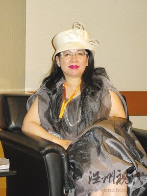 臺灣主持陳文茜力捧李敖之子 批韓寒淺薄沒文化