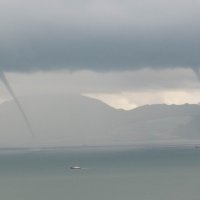 深圳蛇口雙龍吸水奇觀