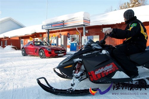 浪漫之旅 冰雪試駕2011款奔馳SLS AMG 汽車之家