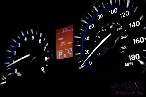 大號的G37 試駕2011款英菲尼迪-M37S 汽車之家 大號的G37 試駕2011款英菲尼迪-M37S 汽車之家