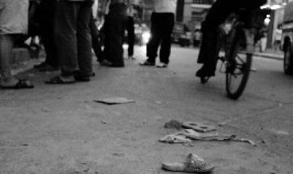 <b>4歲女童吉普車前玩耍被碾壓致死(圖)</b>