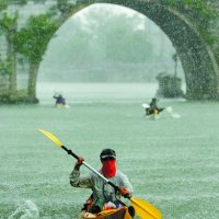 男子劃皮劃艇穿越京杭大運河 44天從北京到杭州