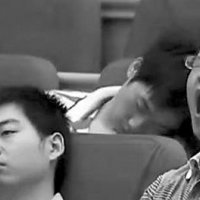 百位富二代進(jìn)京受訓(xùn)多人課堂上打盹(圖)