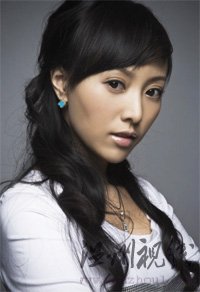 專訪韓一菲：會兌現全裸承諾最喜歡易建聯(視頻)