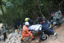 平陽縣昆陽鎮南豐村東坑山發生山體塌方造成一死一