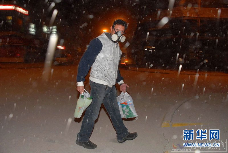 智利普耶韋火山噴發 濃煙、火山灰殃及鄰國