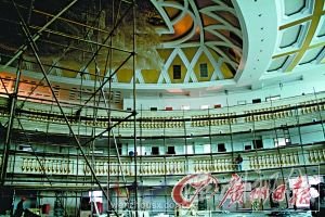 華西村高調轉型背后