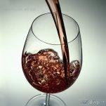 夏季如何防曬 多喝葡萄酒利于防曬