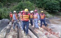 薛德發 葛洲壩三水電站項目部常務副經理為水電事業