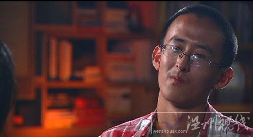 16歲博士逼雙親買房