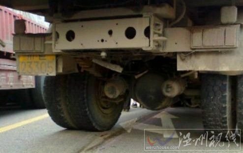 四川5歲幼童被貨車(chē)撞死