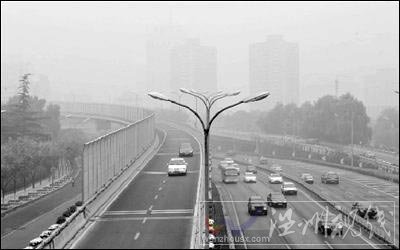 遼吉冀豫蘇贛等地有大霧 公安部要求嚴(yán)防車禍