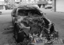 溫州商人張炳林寶馬740停在義烏國際商貿城附近的誠