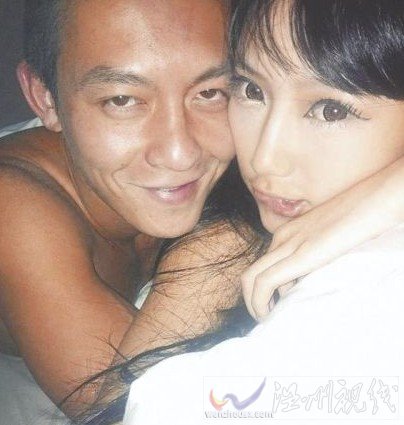 陳冠希與新歡謝芷蕙親吻