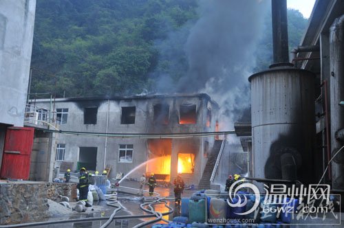 藤橋鎮外垟村嘉力化工廠爆燃火災