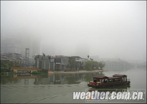 霧鎖南寧 全市籠罩&ldquo;紗帳&rdquo;中