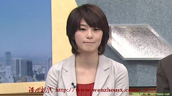 日本美女主持杉浦友紀的圖片