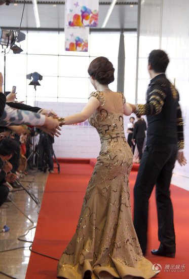 圖集 柳巖驚艷亮相某網站影視盛典