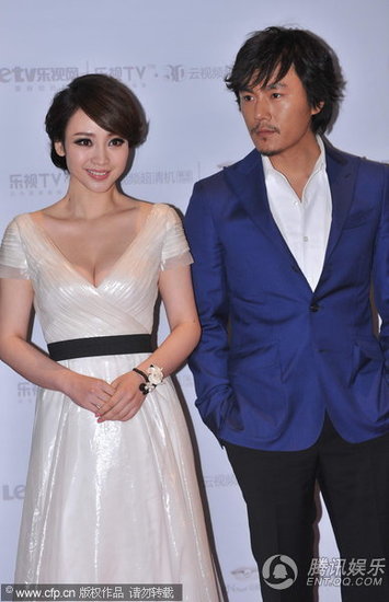 圖集 柳巖驚艷亮相某網(wǎng)站影視盛典