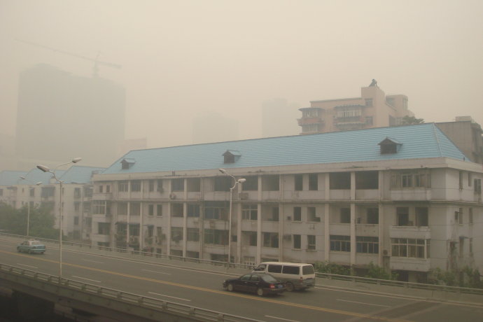 武漢大霧
