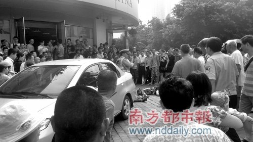 重慶槍擊案現(xiàn)場(chǎng)"