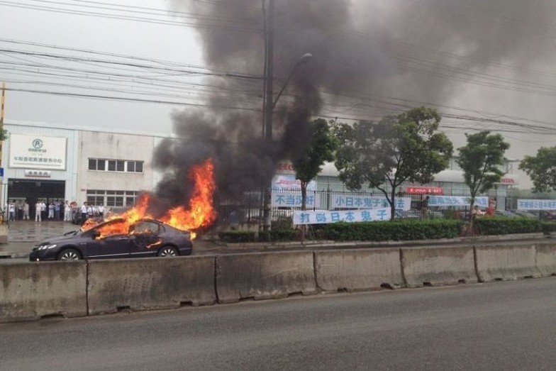 上海燒車抵制日貨 上海燒車抵制日貨