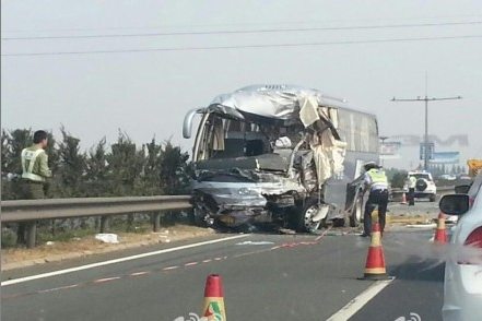 青銀高速發生重大車禍