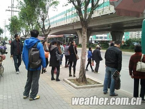 冷空氣襲廣西 南寧一夜降溫10.5℃