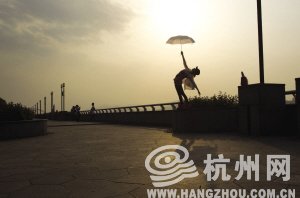 杭州天氣夏天早早到