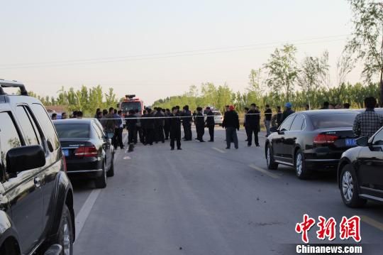 武邑騰曄化工廠爆炸現場封鎖 武邑騰曄化工廠爆炸現場封鎖