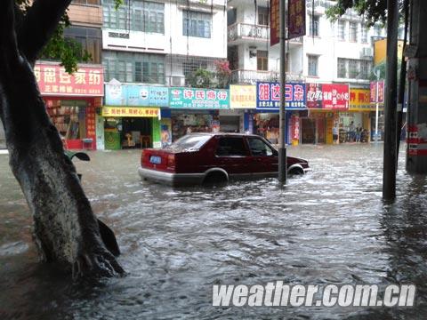 東興特大暴雨 今明天廣西北部暴雨集中