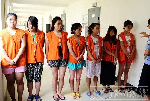 湖北女大學(xué)生暑假做酒托騙錢被抓