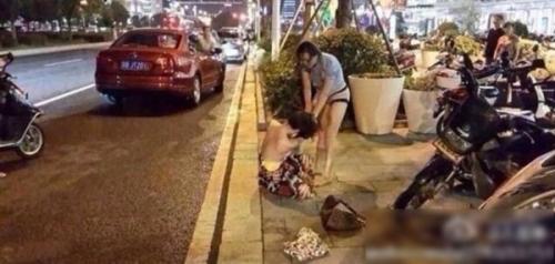 無錫萬達原配打小三