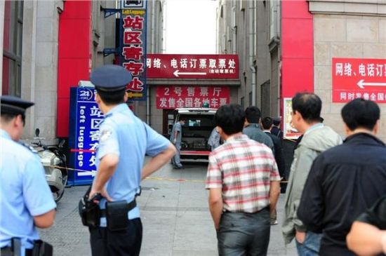 寧波割喉殺人案現(xiàn)場