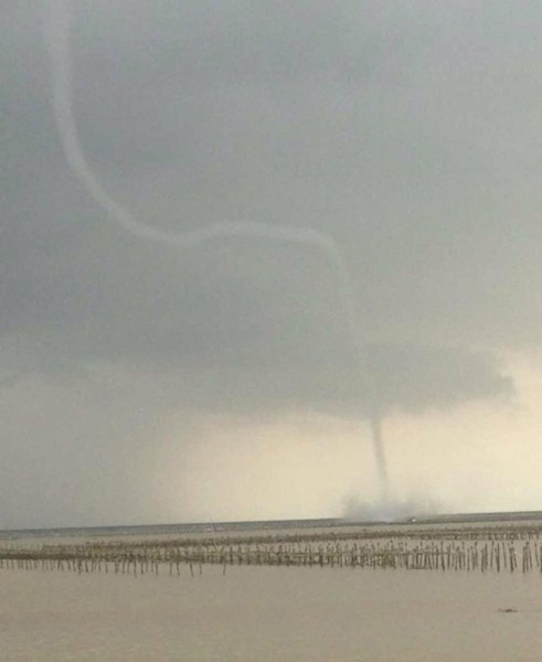 珠海龍卷風(fēng)