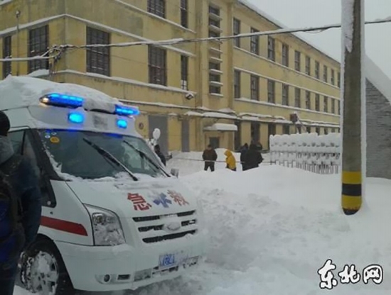 2013牡丹江暴雪廠房坍塌