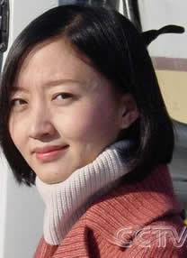 柴靜_央視主持人柴靜個人資料_公知女神柴靜產女取