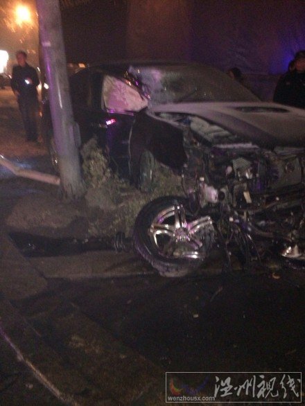 南京三汊河橋車禍