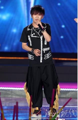 大張偉春晚假唱是真的