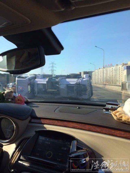 石景山區高架車禍