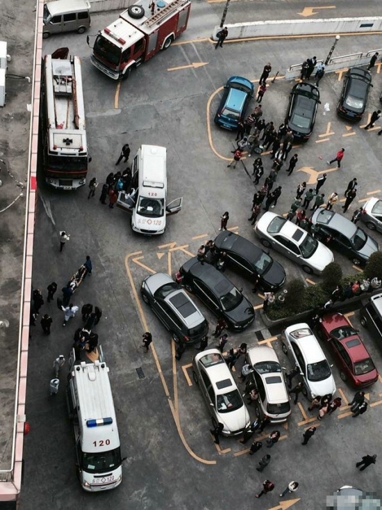 東莞中僑大廈爆炸