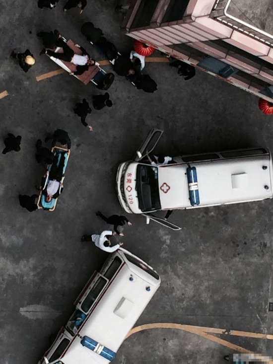 東莞中僑大廈爆炸