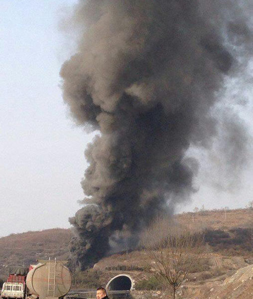 晉濟高速油罐車爆炸