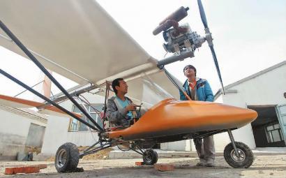 長(zhǎng)春男子自造小飛機(jī)