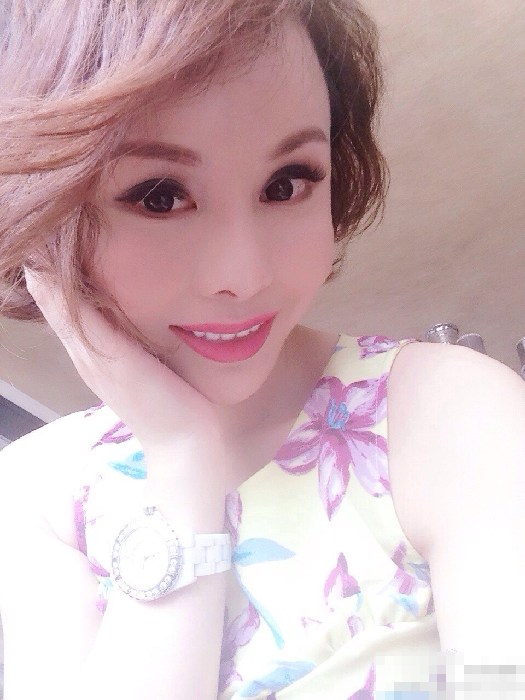 央視女主播朱曉琳圖片