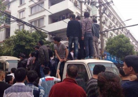 浙江蒼南城管打人